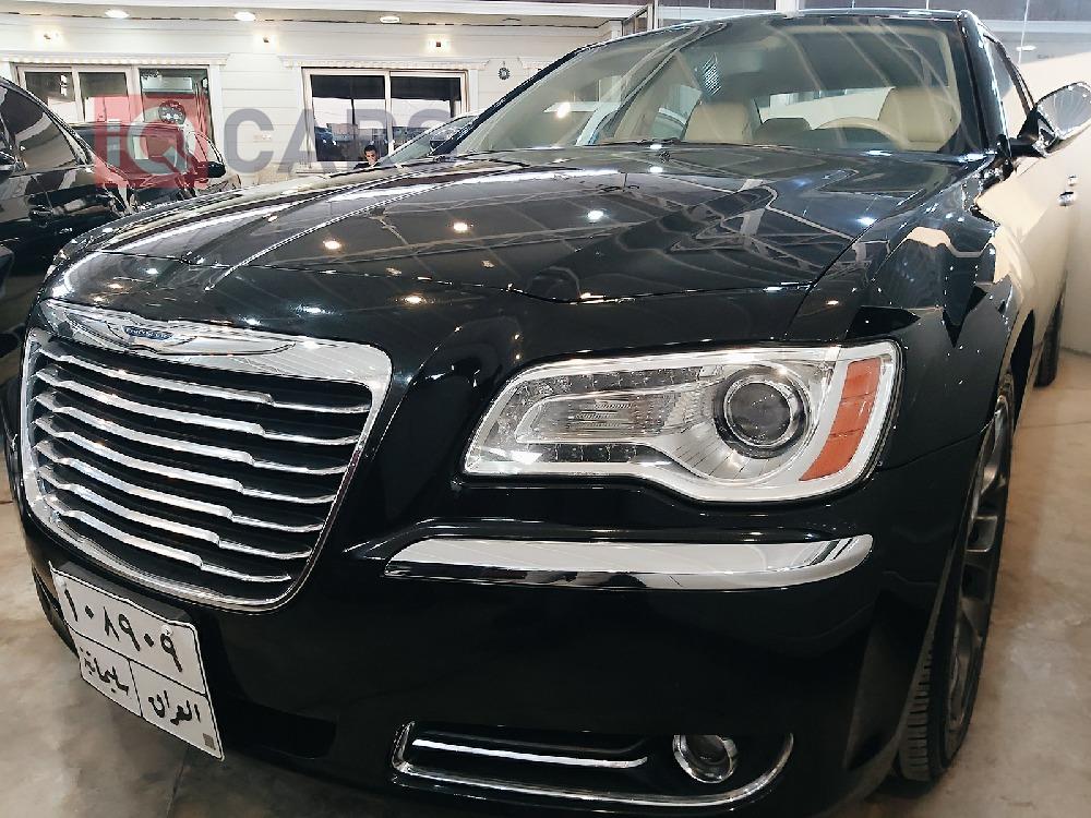 كرايسلر 300